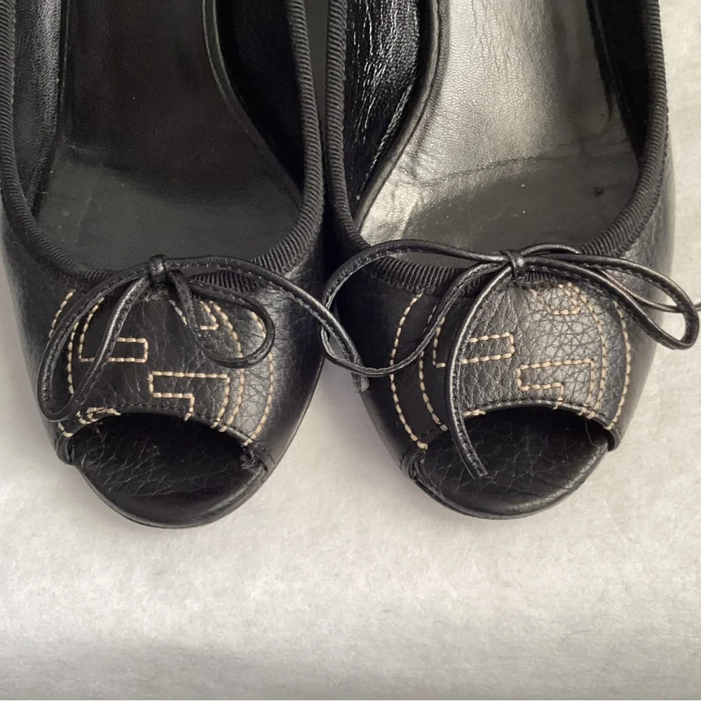 Authentic Gucci Cellarius Peep-Toe Wedge, Size 5.5 - Picture 3 of 12